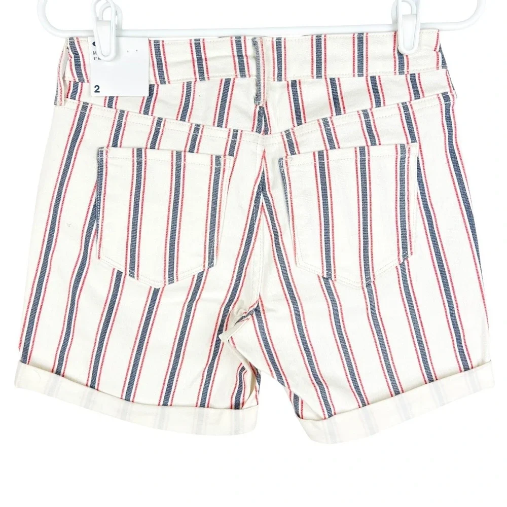 Old Navy Women's Shorts Size‎ 2 Striped Cream Navy Red Rolled Hem Button-Fly NWT